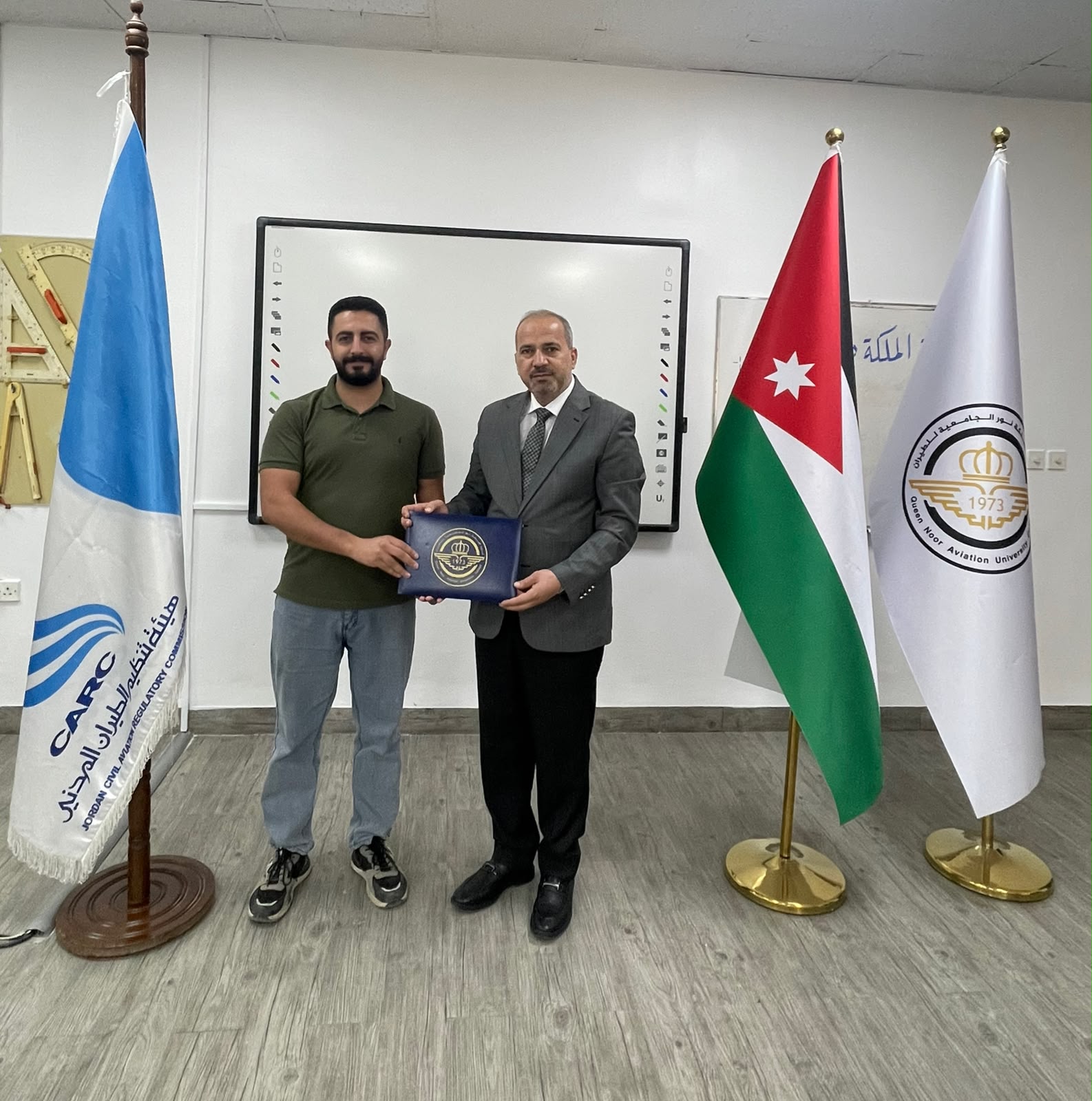 كلية الملكة نور الجامعية للطيران تختتم دورة الإشراف على مراقبة الحركة الجوية (ATC Supervisory)
